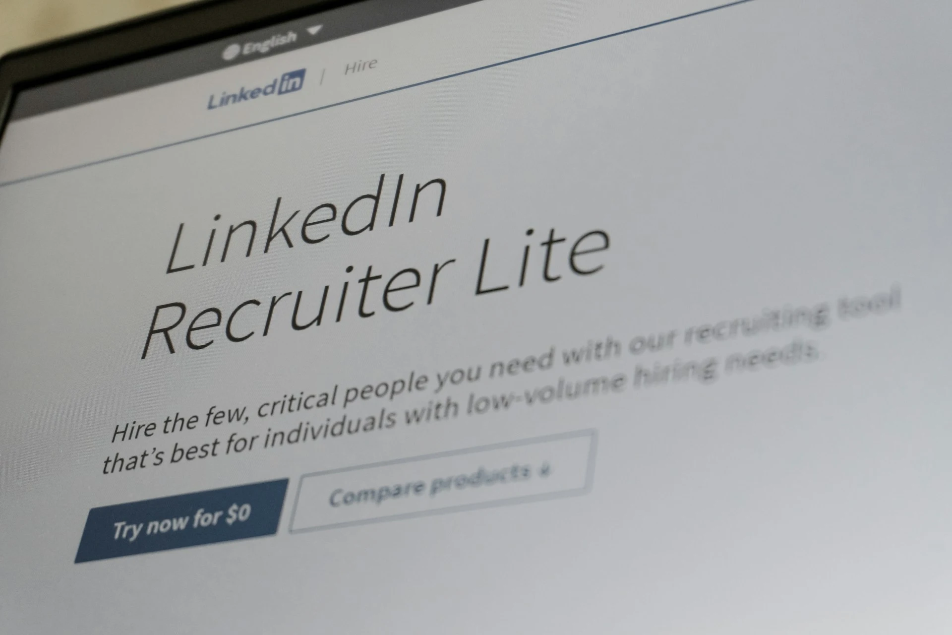 LinkedIn Recruiter website for HR staff 